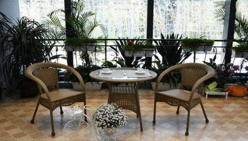 美式陽臺藤椅裝修效果圖